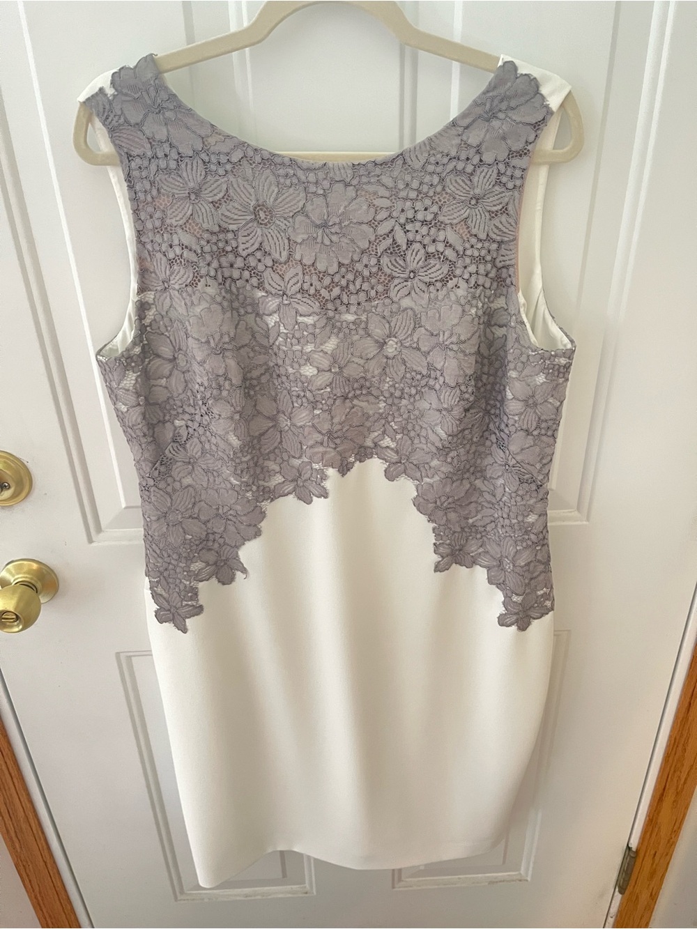 Ralph Lauren Size 16 Ivory Gray Lace Sheath Cocktail Dress